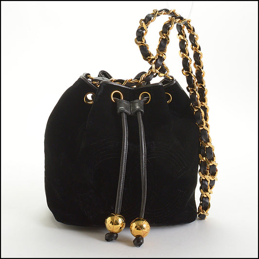 RDC14624 CHANEL Vintage '91-'94 Black Velvet CC Drawstring Small Bucket Bag