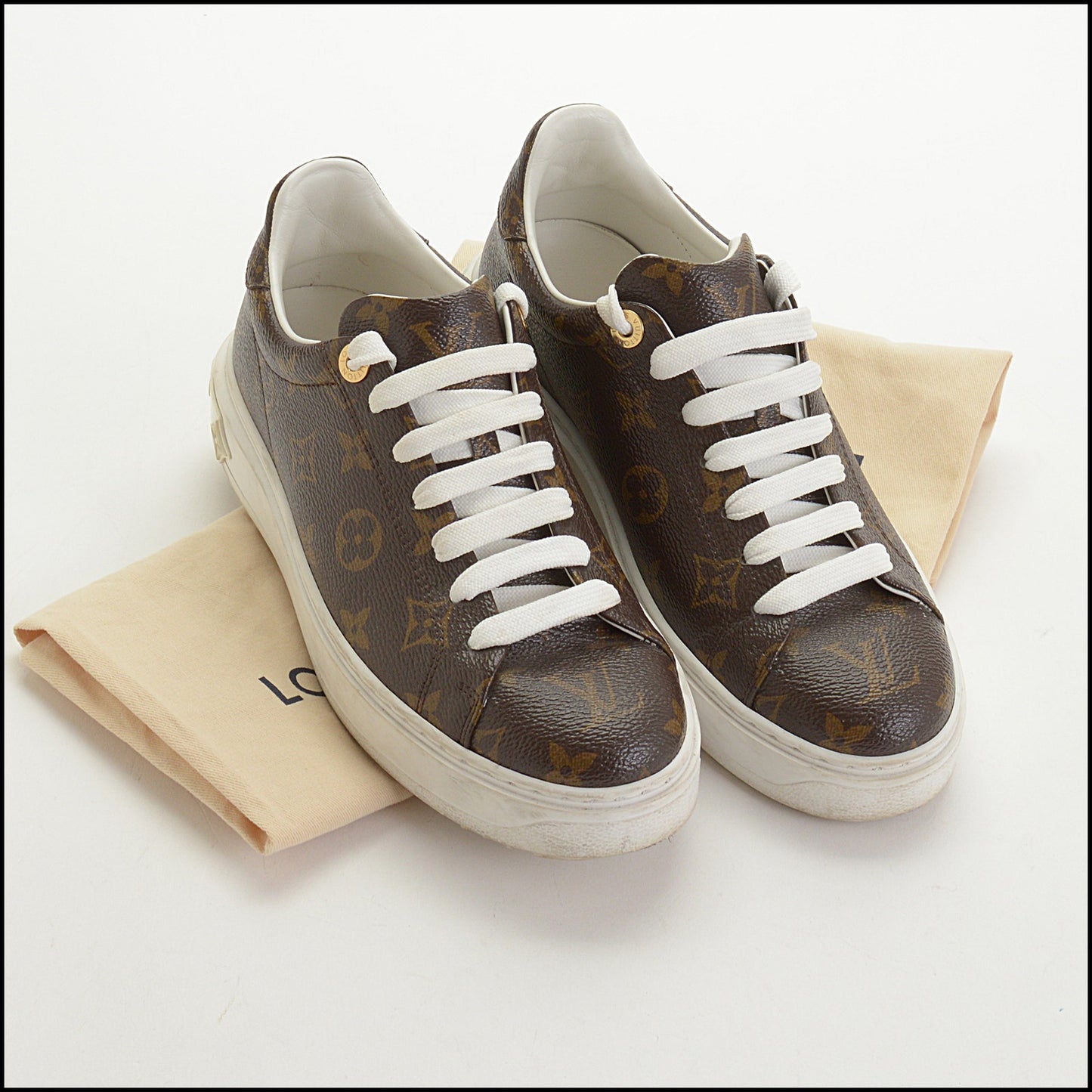 RDC14876 LOUIS VUITTON '22 Monogram Canvas Time Out Sneaker size 37.5