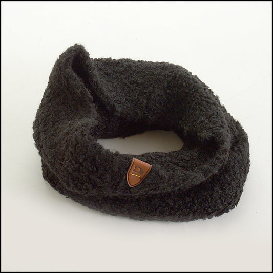 RDC15167 COACH Black Wool Neck Gaiter