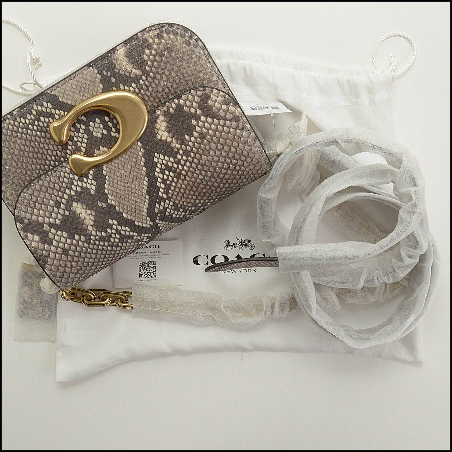 RDC15021 COACH Chalk Natual Python Idol Crossbody Chain Strap Bag