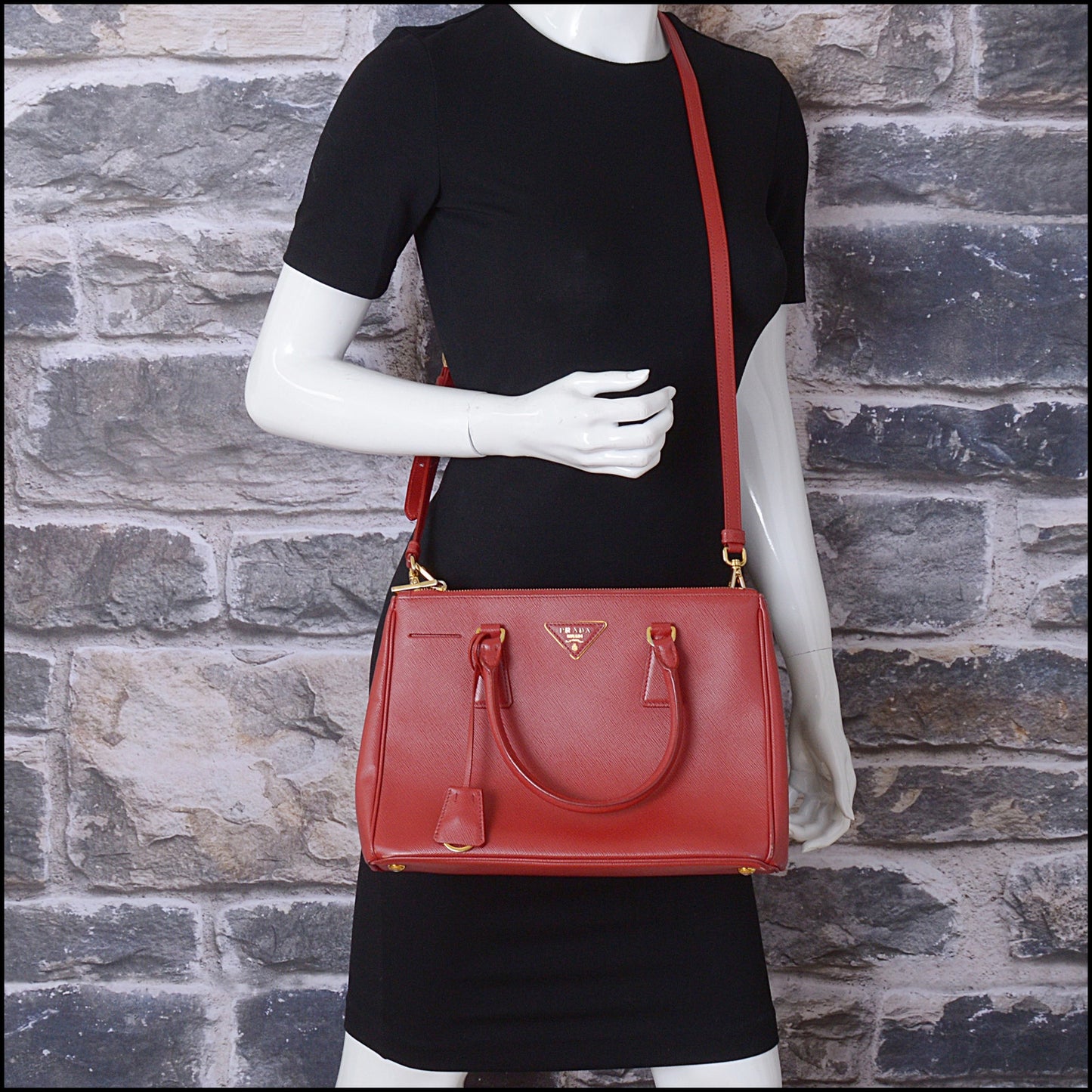 RDC14814 PRADA 2015 Fuoco Red Saffiano Lux Leather Shopping Tote Bag