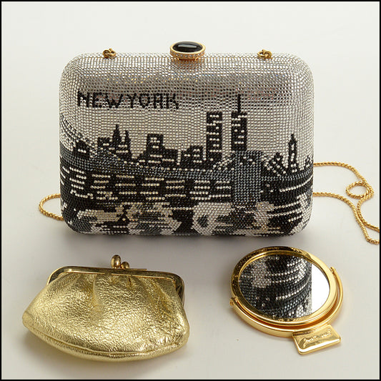 RDC15245 JUDITH LEIBER Silver Pre-9/11 NYC Skyline Minaudiere