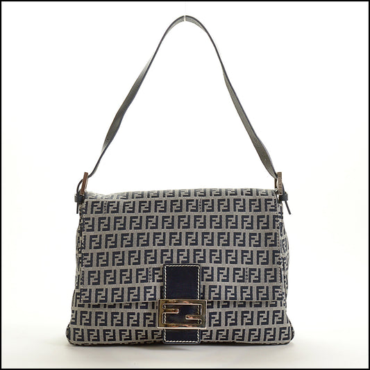 RDC15509 FENDI Vintage Navy Zucchino Vitello Mama Bag