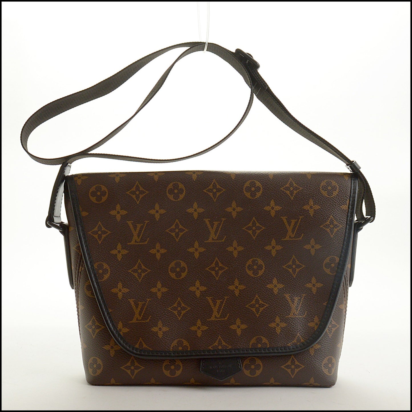 RDC15333 LOUIS VUITTON Brown Monogram Macassar Magnetic Messenger Bag