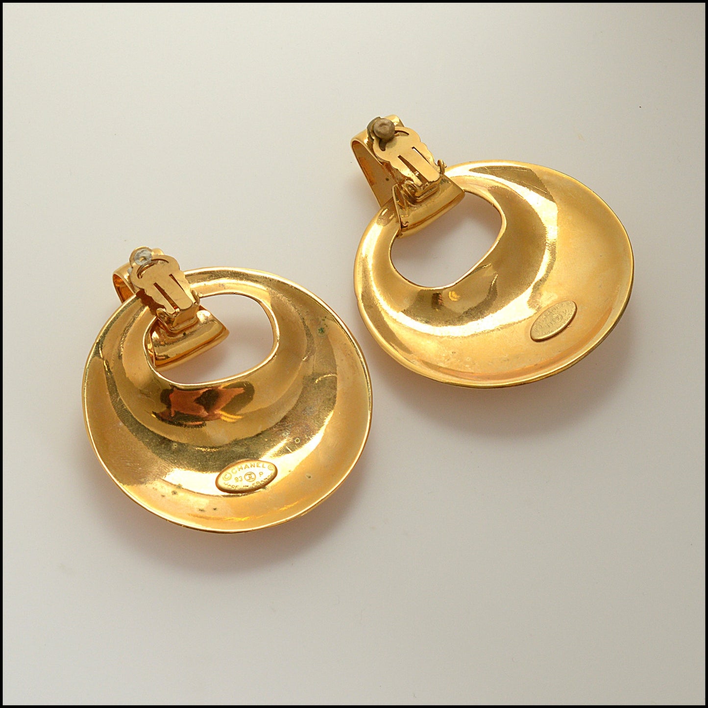 RDC14836 CHANEL Gold Large CC Dangle Earrings