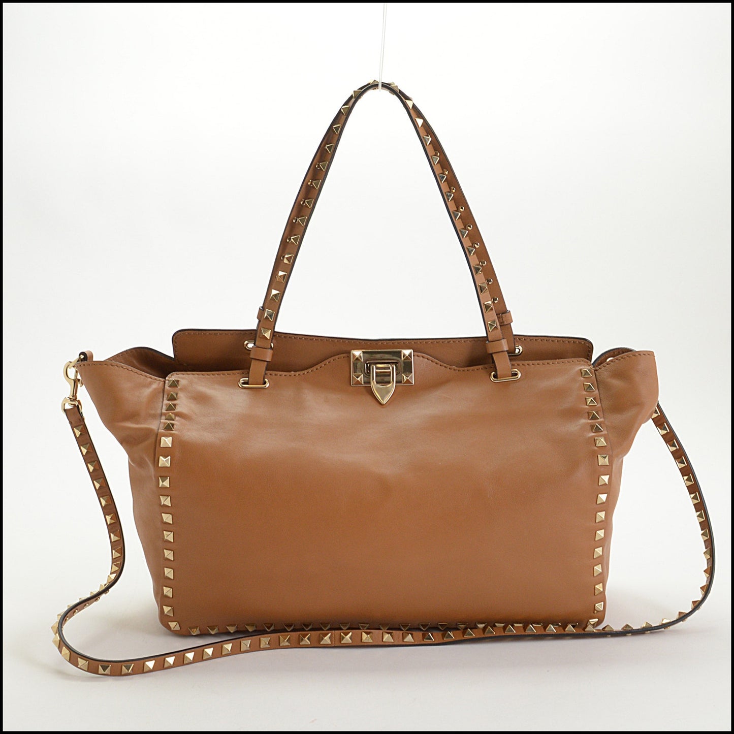 RDC14548 VALENTINO GARAVANI Tan Leather Rockstud Tote Bag