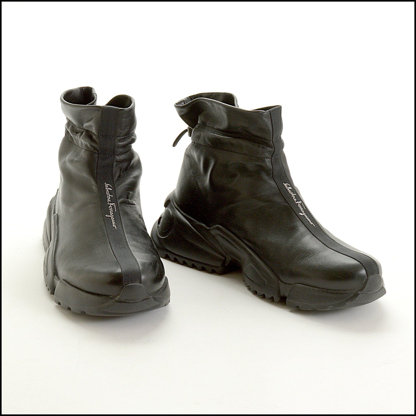 RDC15076 SALVATORE FERRAGAMO Black Nappa Leather Ankle Boots size 7.5 C