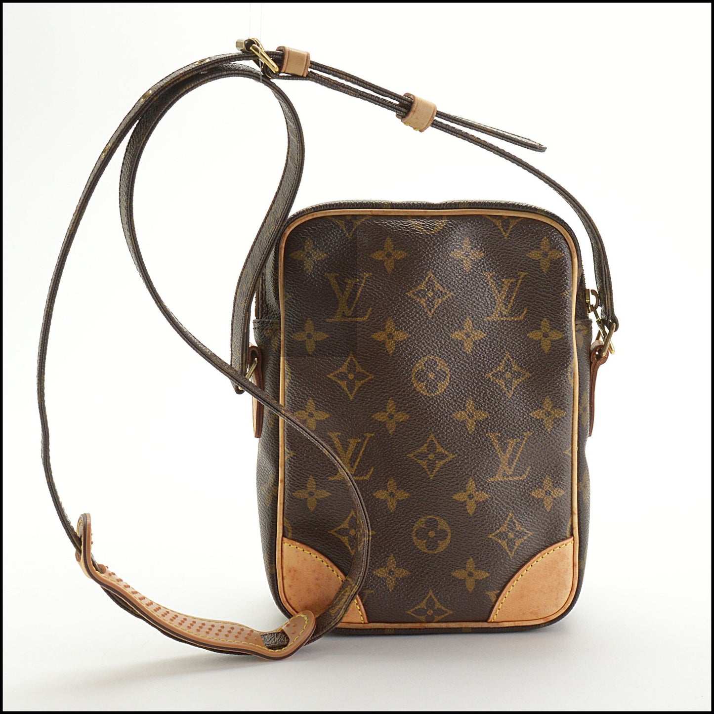 RDC13874 Authentic LOUIS VUITTON Vintage LV Monogram Canvas Amazone Crossbody Bag