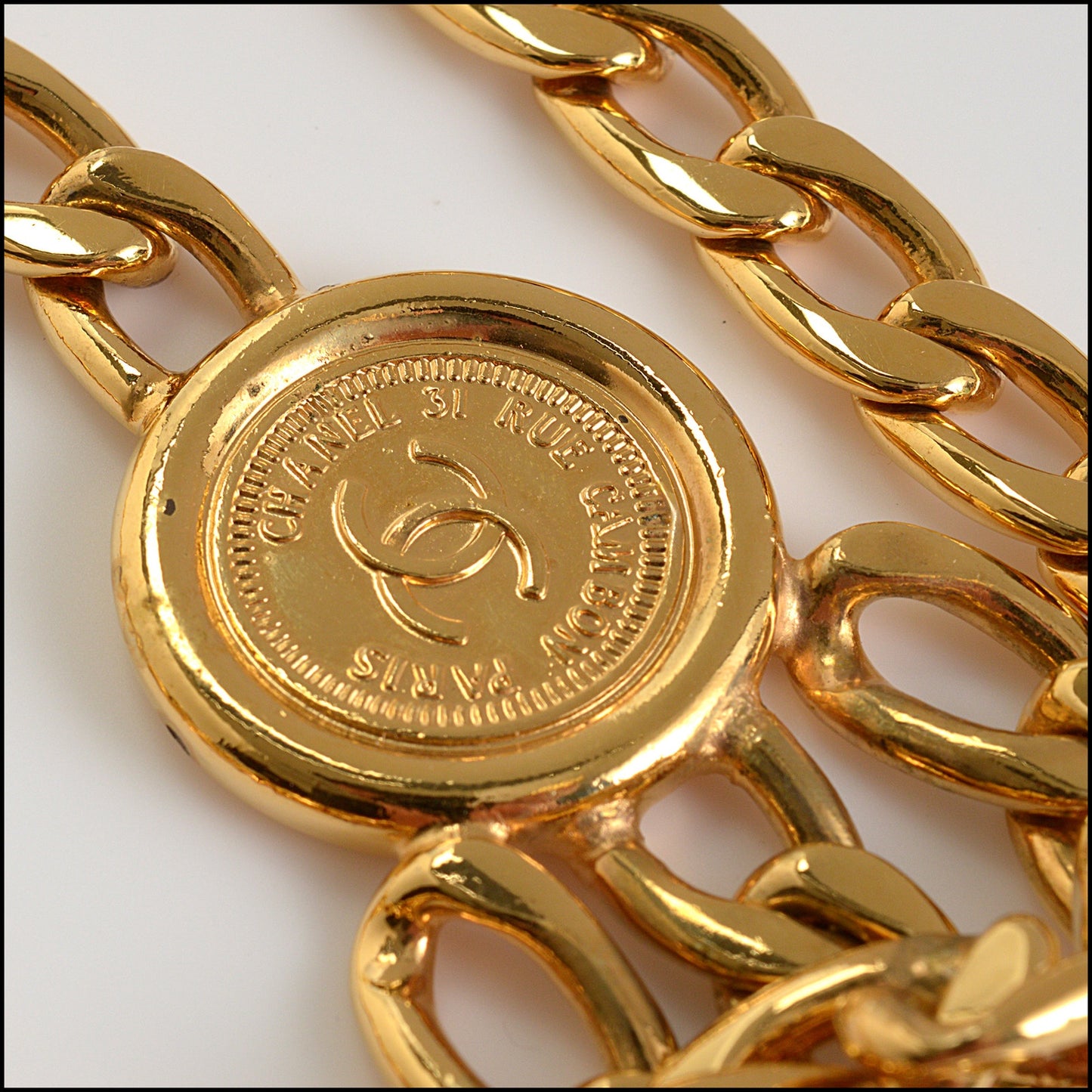 RDC14837 CHANEL Gold Chain Dangle CC Medallion Belt