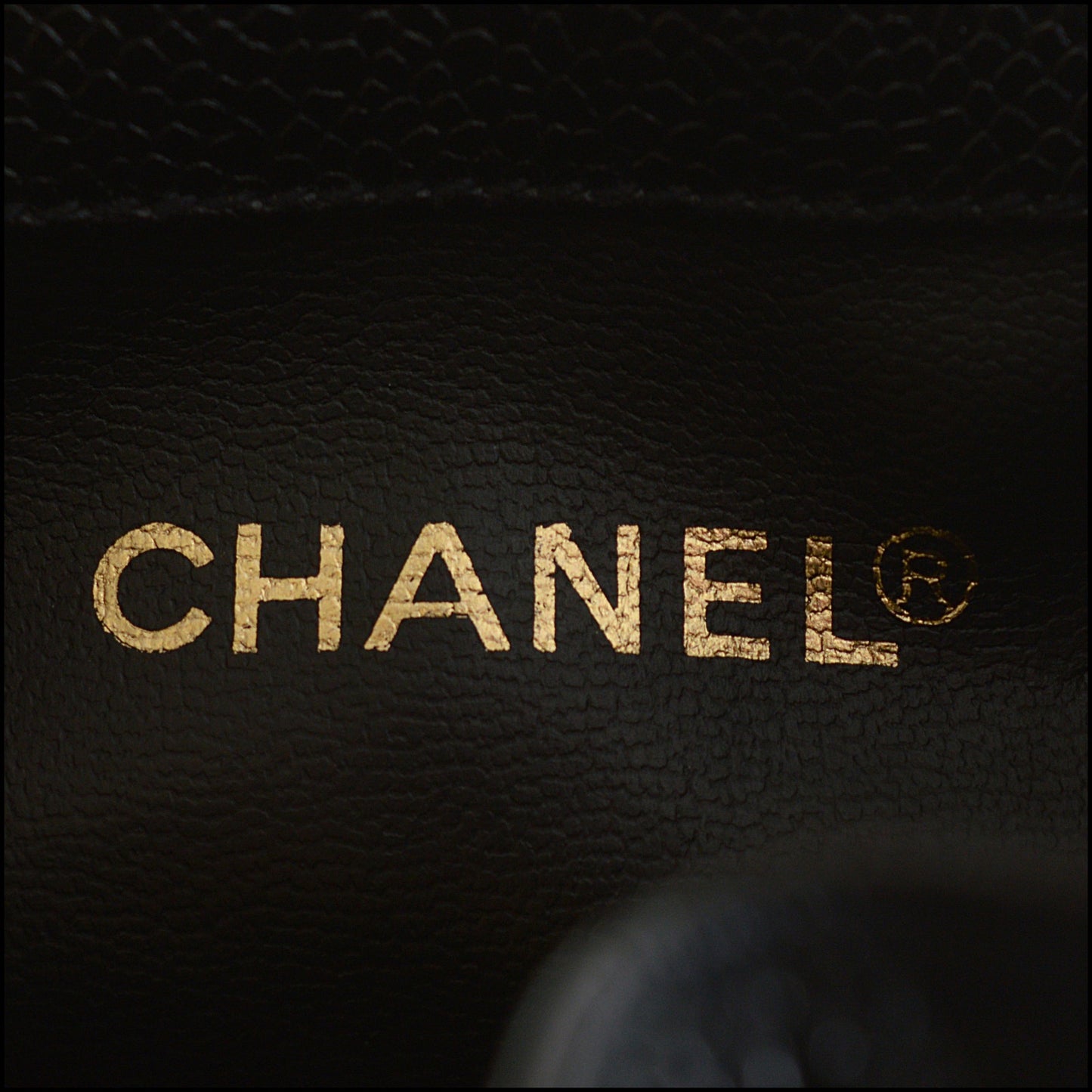 RDC14623 CHANEL Vintage '91-'94 Black Caviar Leather CC Logos Small Bucket Bag