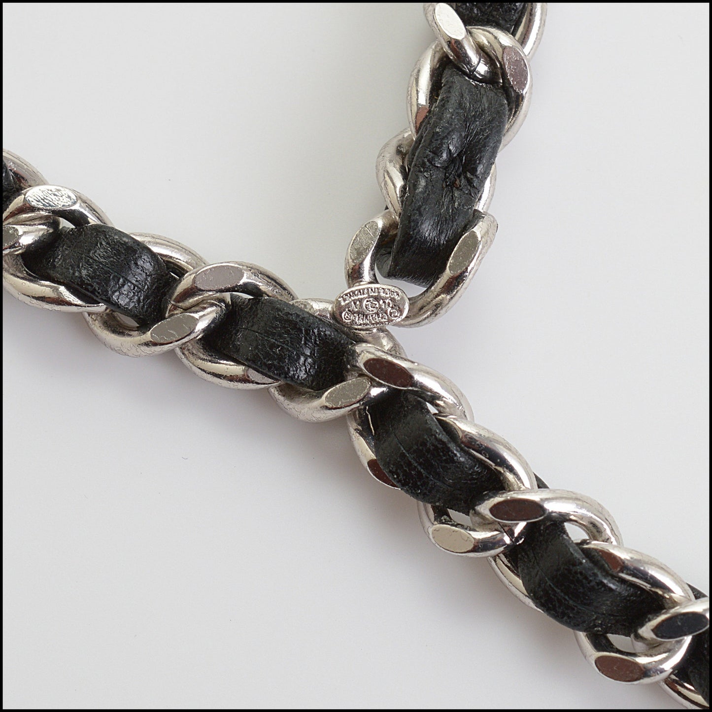 RDC14270 Authentic CHANEL Vintage '04 Woven Leather Silver Chain Dangle Belt