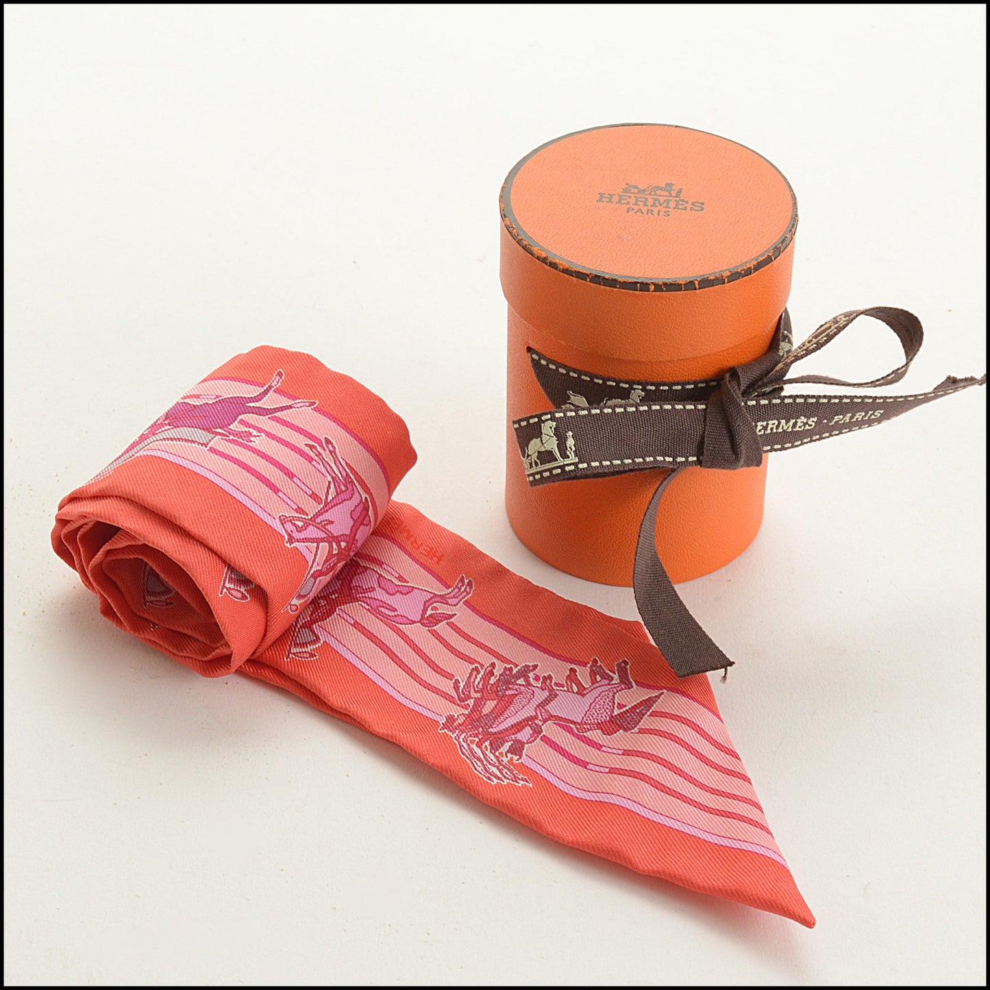 RDC15556 HERMES Orange/Pink "Pani La Shar Pawnee" Kermit Oliver Twilly Silk Ribbon Scarf