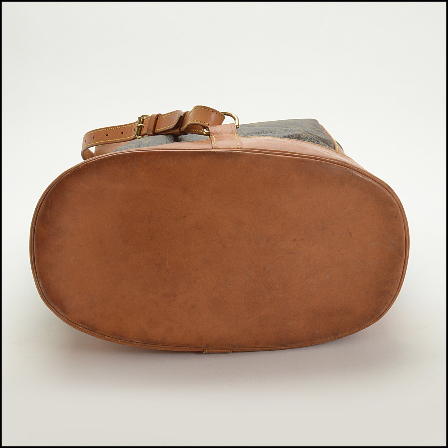 RDC15059 LOUIS VUITTON '95 LV Monogram Canvas Randonee Sling Backpack