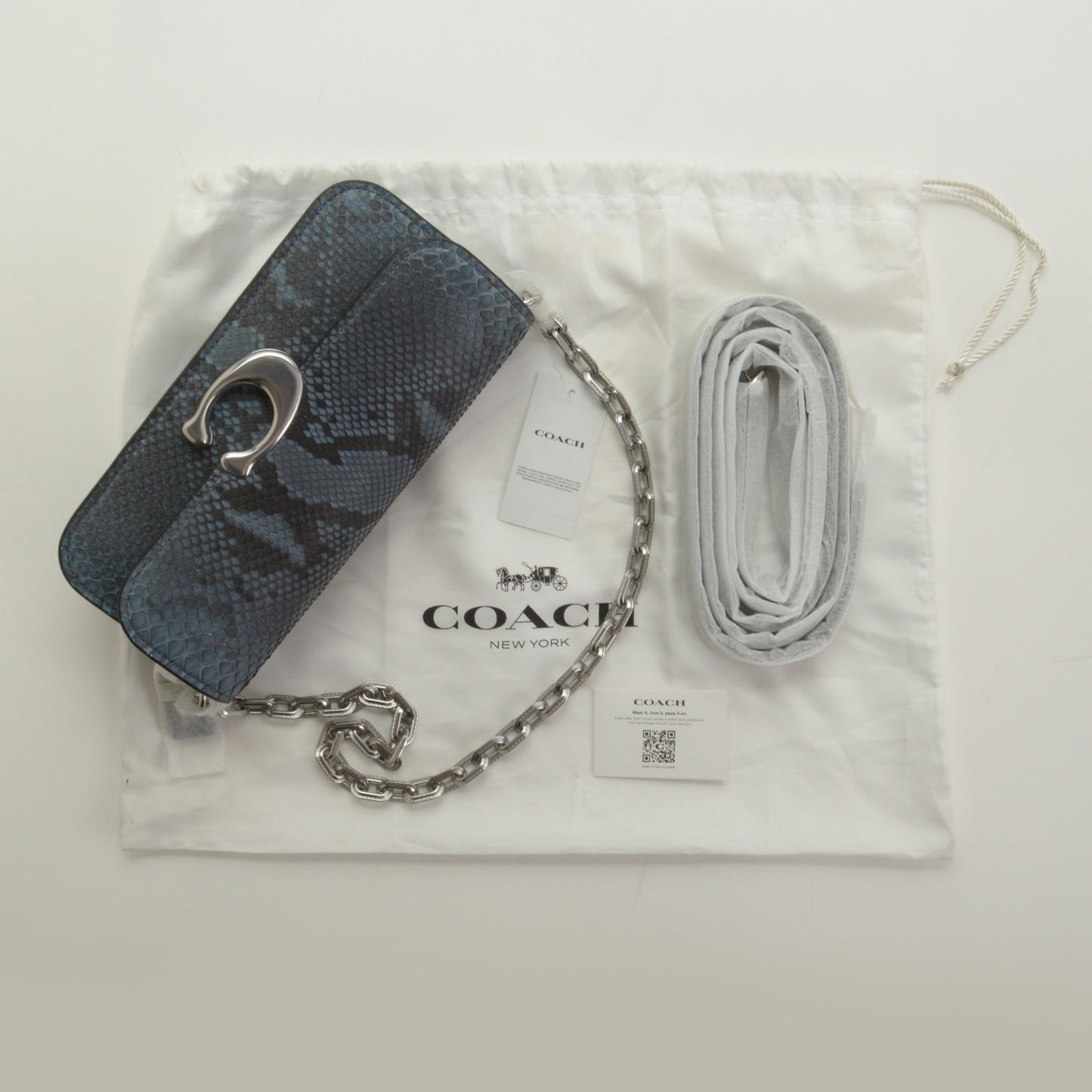 RDC15020 COACH Denim Blue Python Idol 23 Crossbody Chain Strap Bag