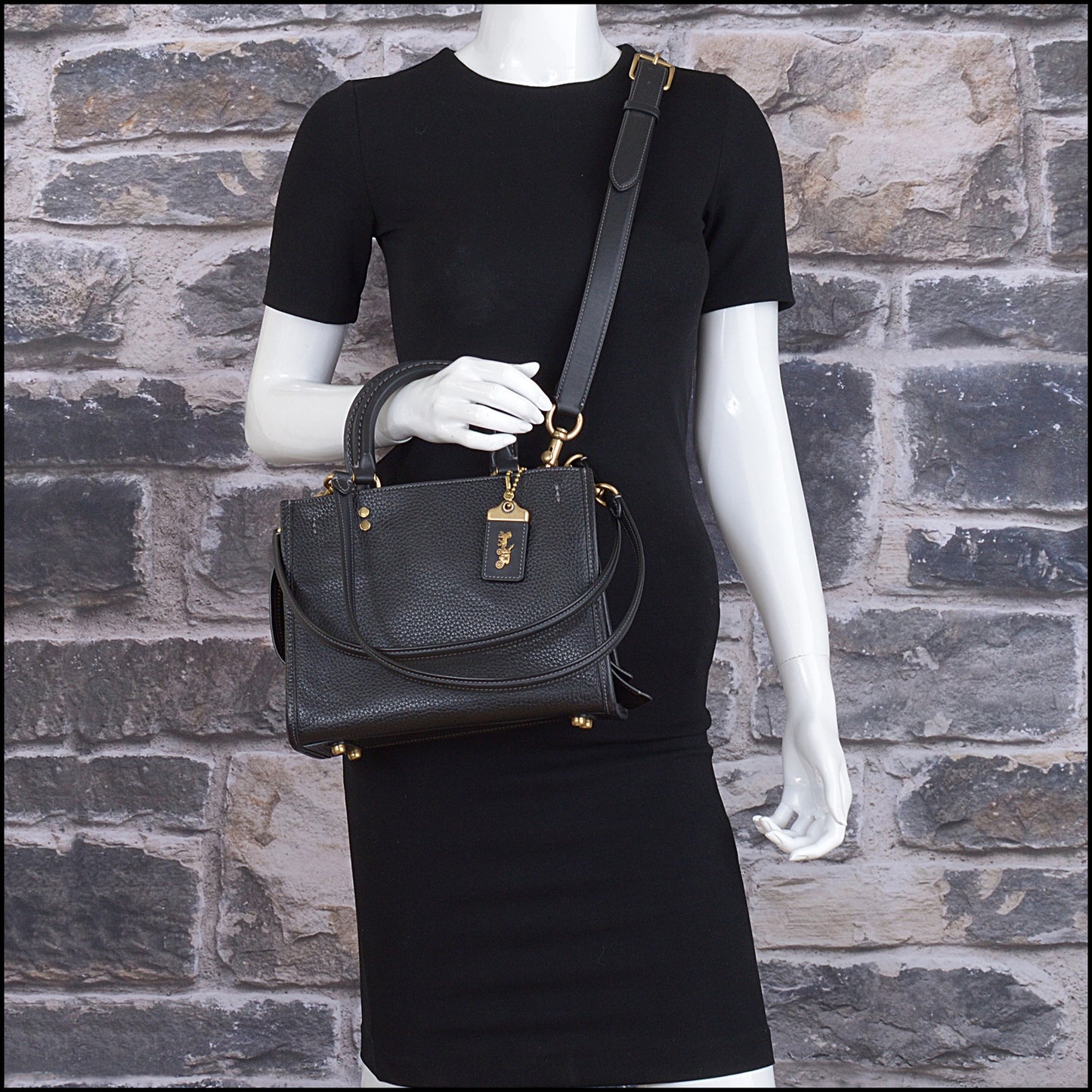 RDC15517 COACH Black Pebbled Leather Rogue 25 Bag