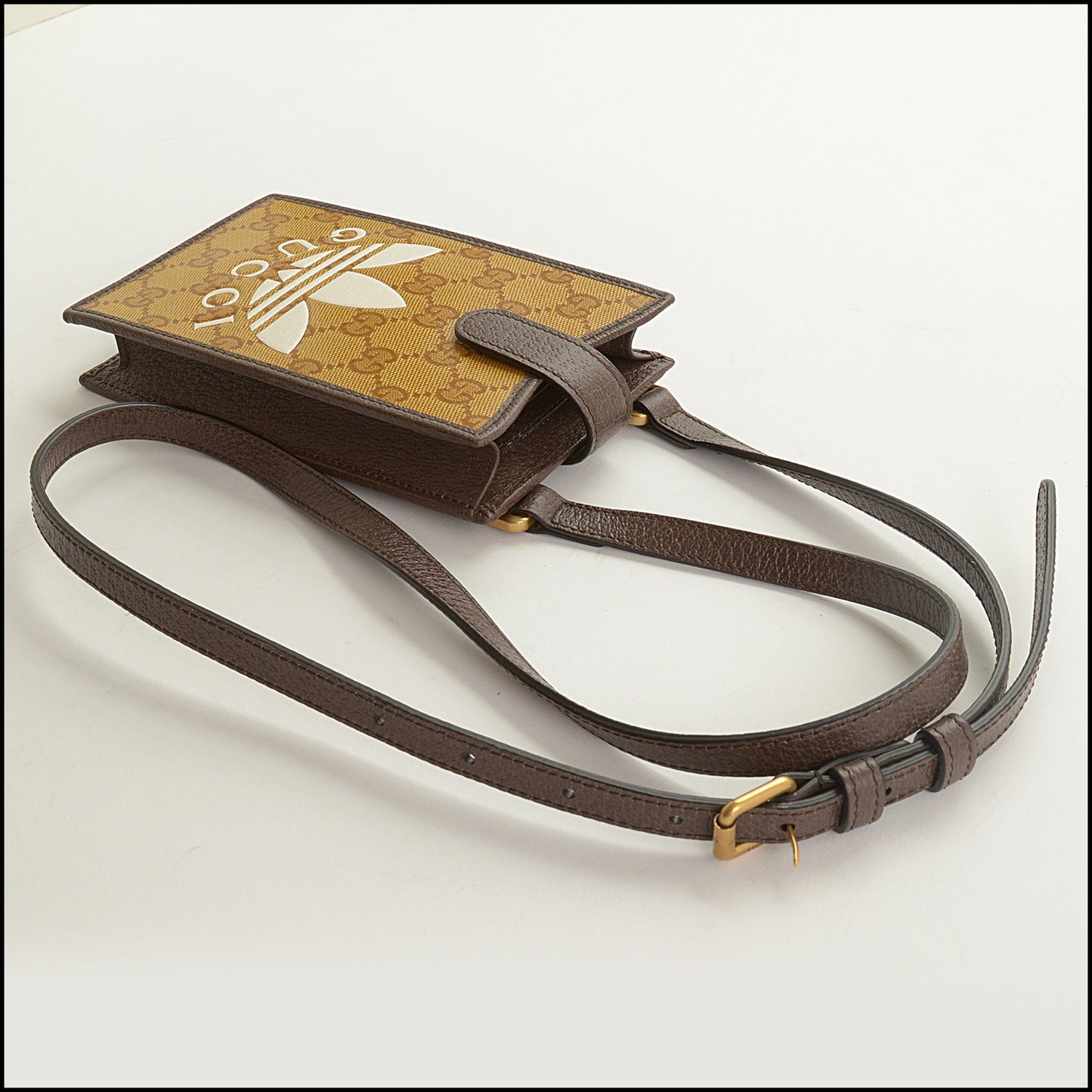 RDC15420 GUCCI x ADIDAS Brown Supreme Canvas Cell Phone Holder