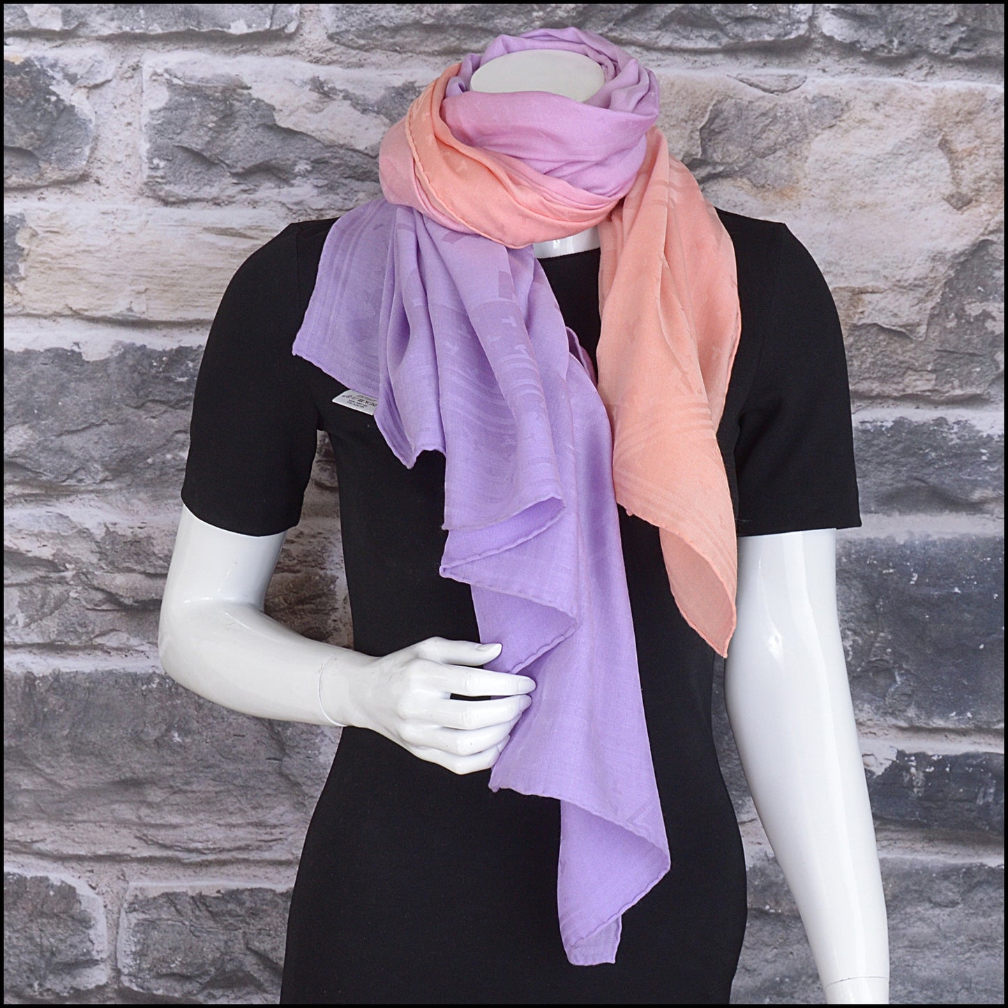 RDC15227 TIFFANY & CO. Peach Dancing T Silk and Wool Stole 140cm