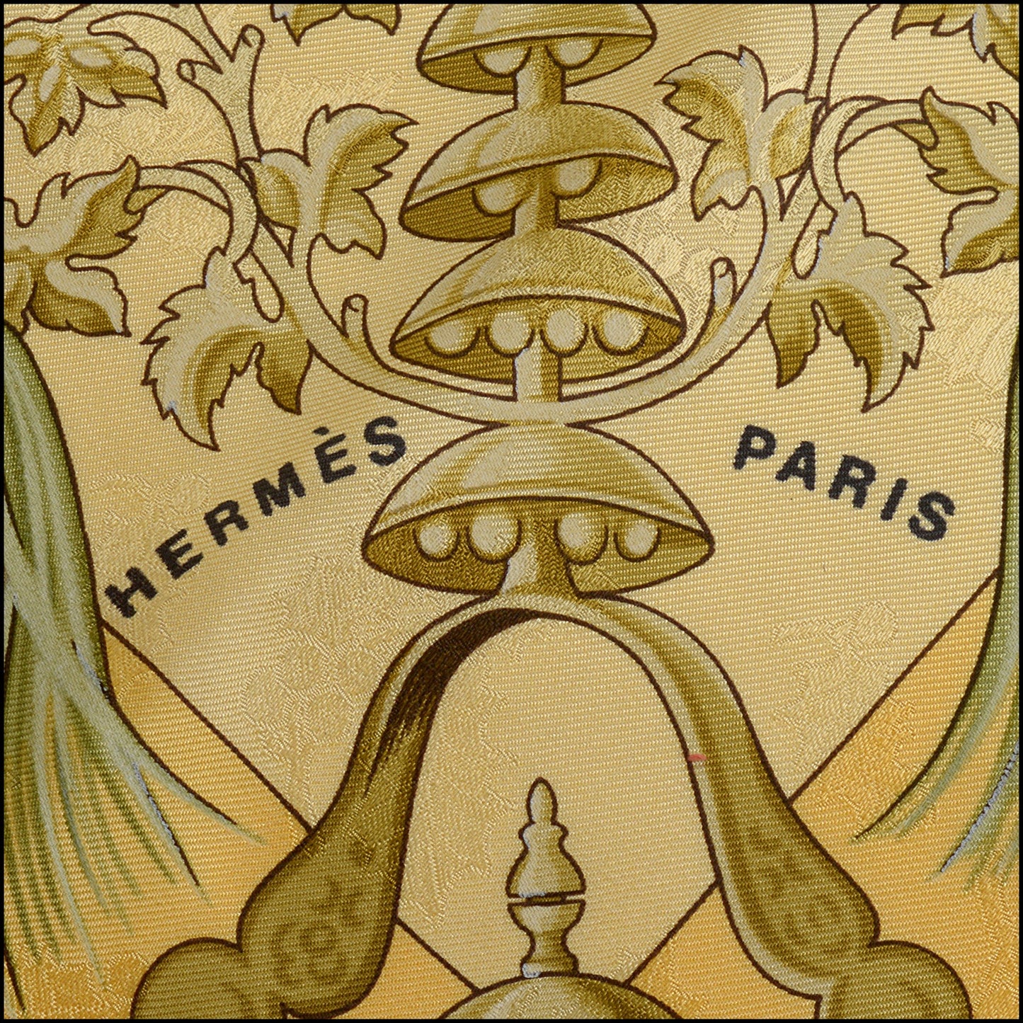 RDC14534 HERMES Yellow Plumes Et Grelots 90cm Silk Scarf