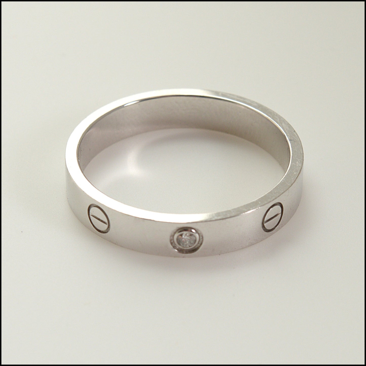 RDC15125 CARTIER 60 18k White Gold and Diamond Love Ring Size 9