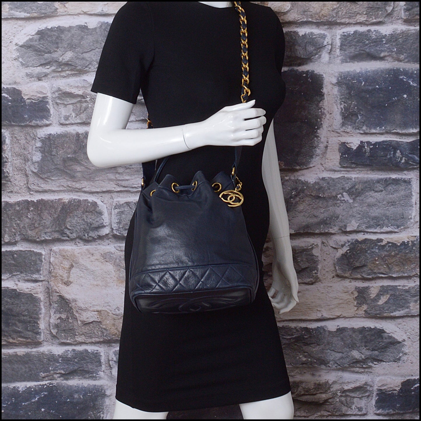 RDC14155 Authentic CHANEL Vintage 89-91 Navy Leather Quilted Base Bucket Bag