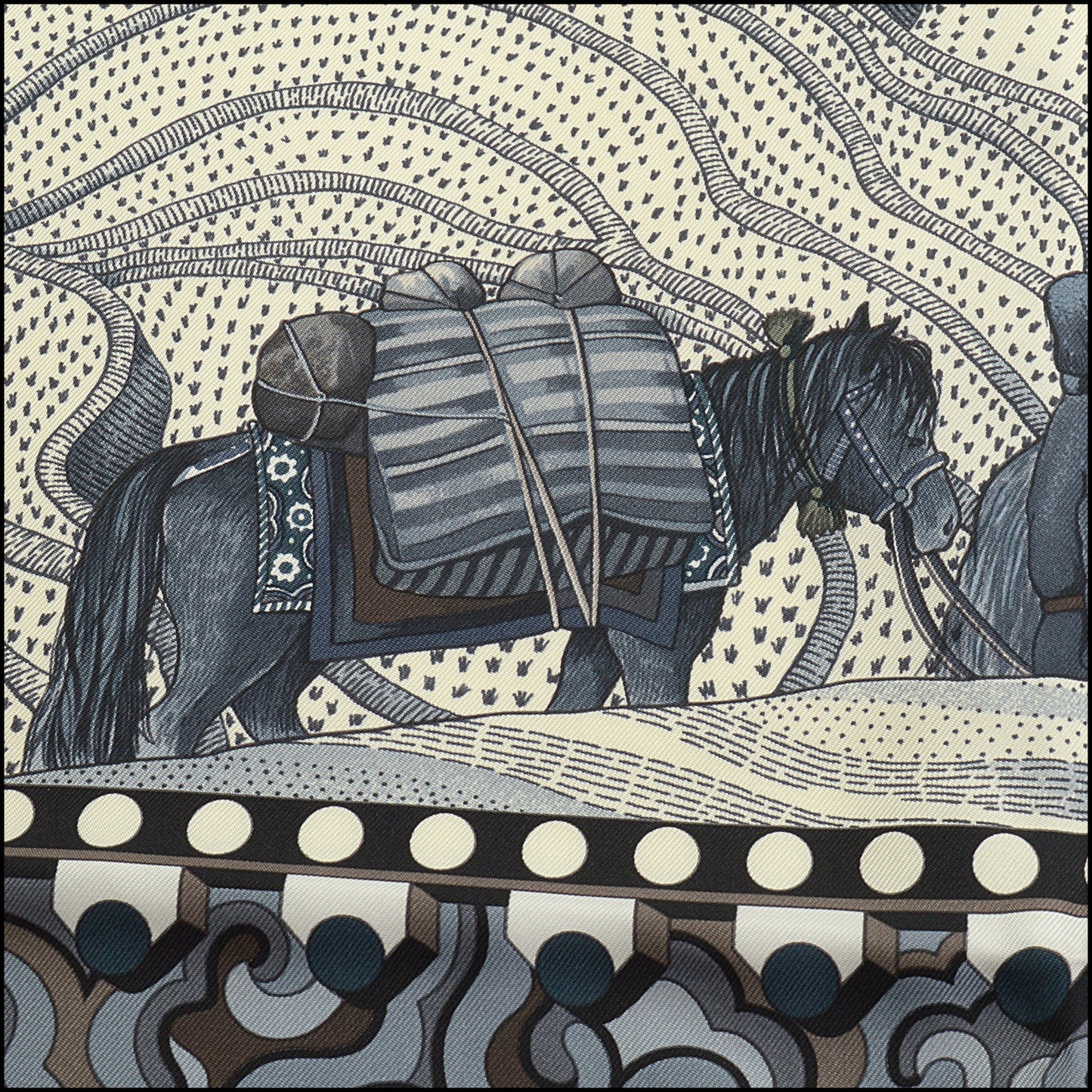 RDC15236 HERMES '09 Black Les Femmes aux Semelles de Vent Silk Scarf 90cm