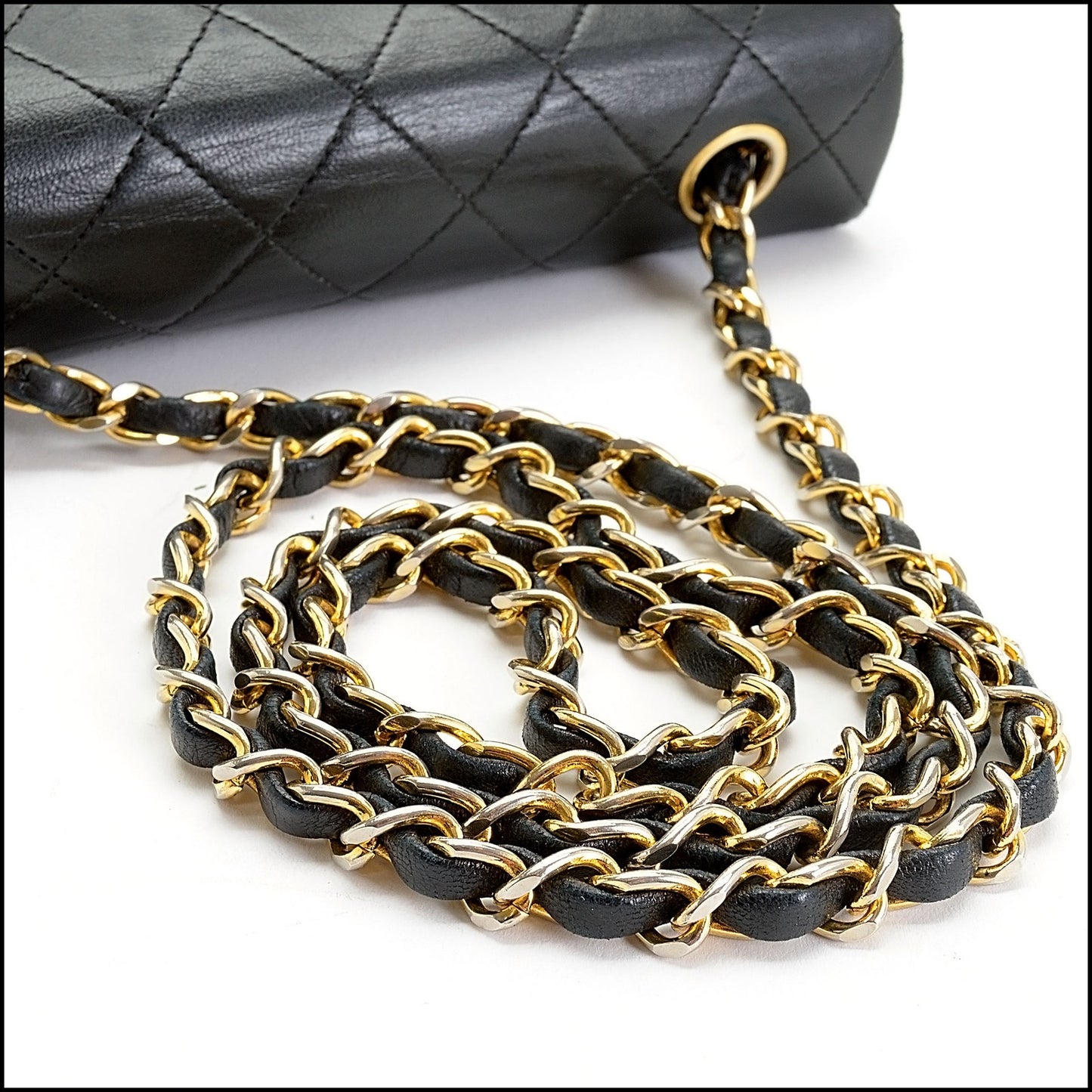 RDC14083 Authentic CHANEL Vintage Square Classic Quilted Lambskin Flap Bag