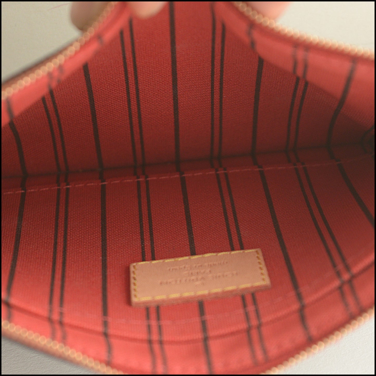 RDC15440 LOUIS VUITTON '19 Brown LV Monogram/Cerises Lining Pochette for Neverfull