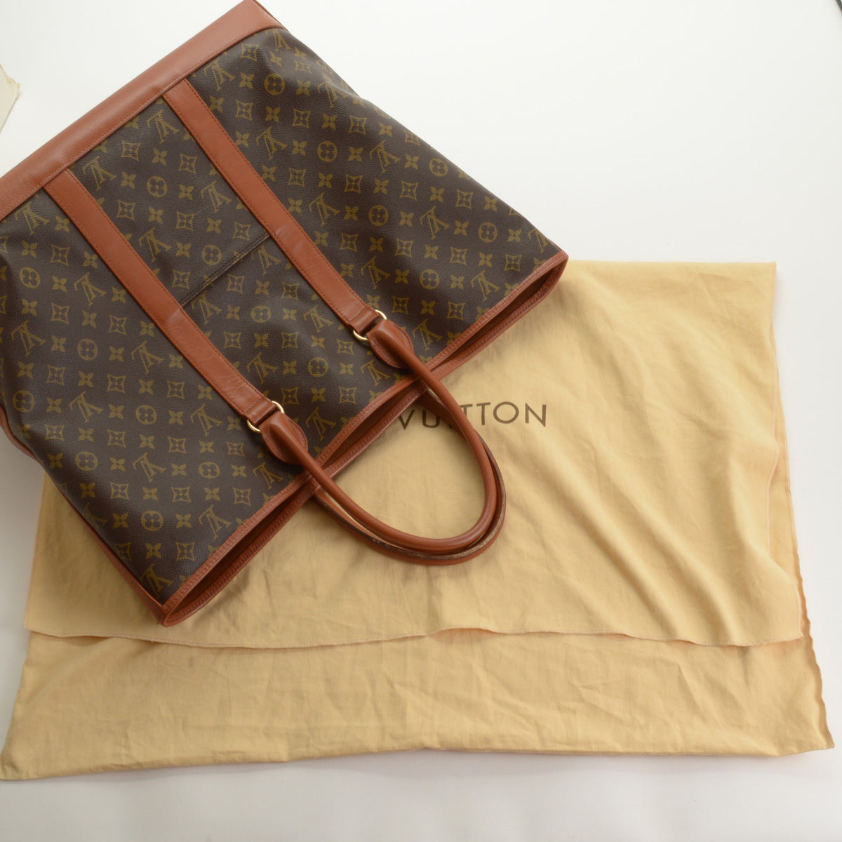 RDC15632 LOUIS VUITTON Vintage LV Monogram Sac Weekend GM Tote Bag