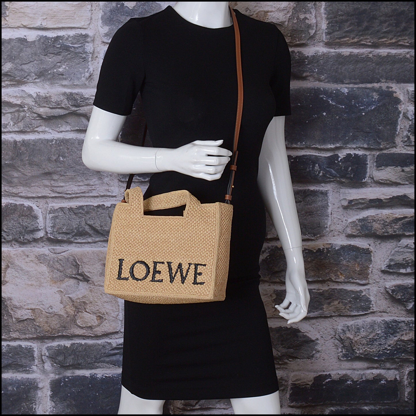 RDC14538 LOEWE Natural Woven Raffia Ibiza Small Basket Tote