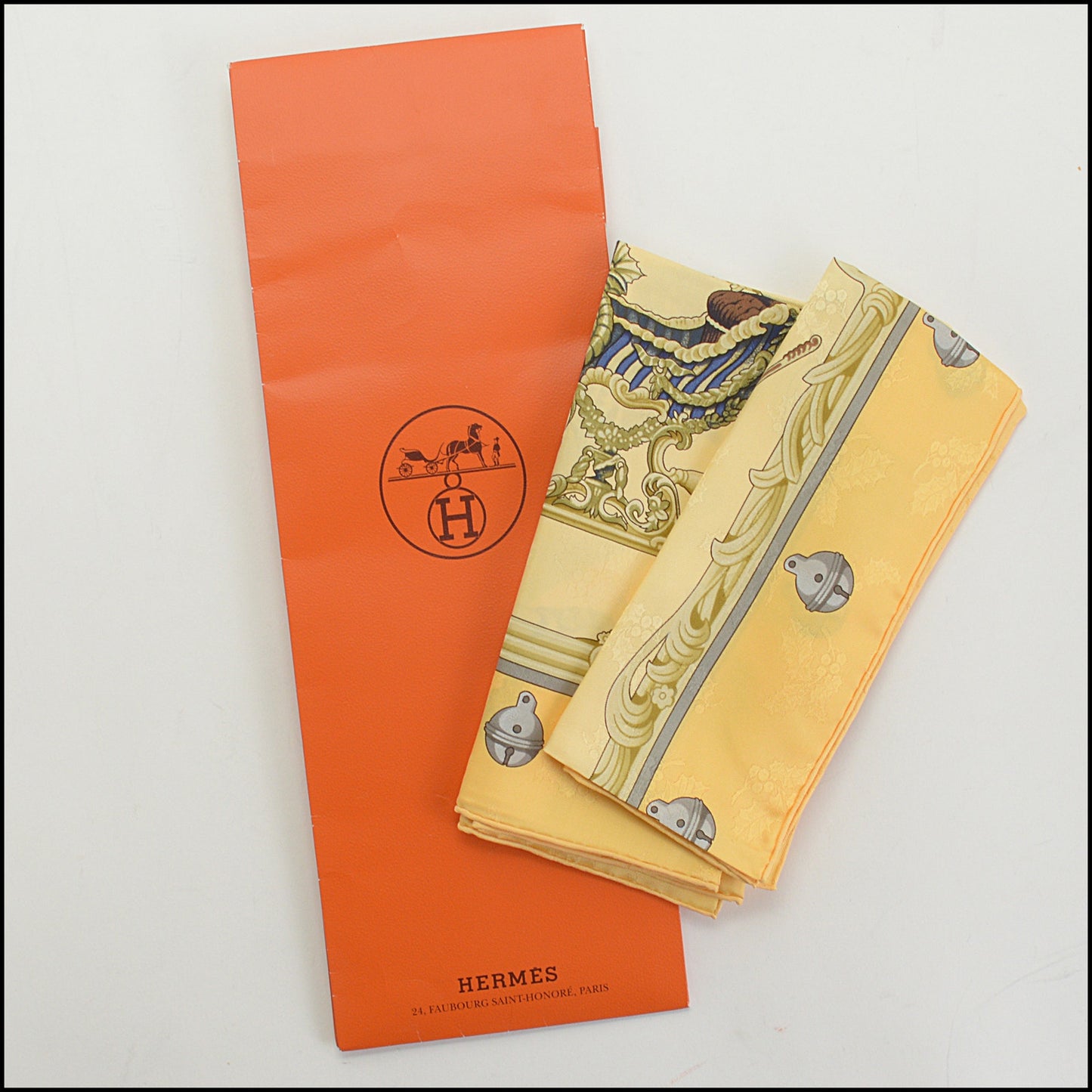 RDC14534 HERMES Yellow Plumes Et Grelots 90cm Silk Scarf