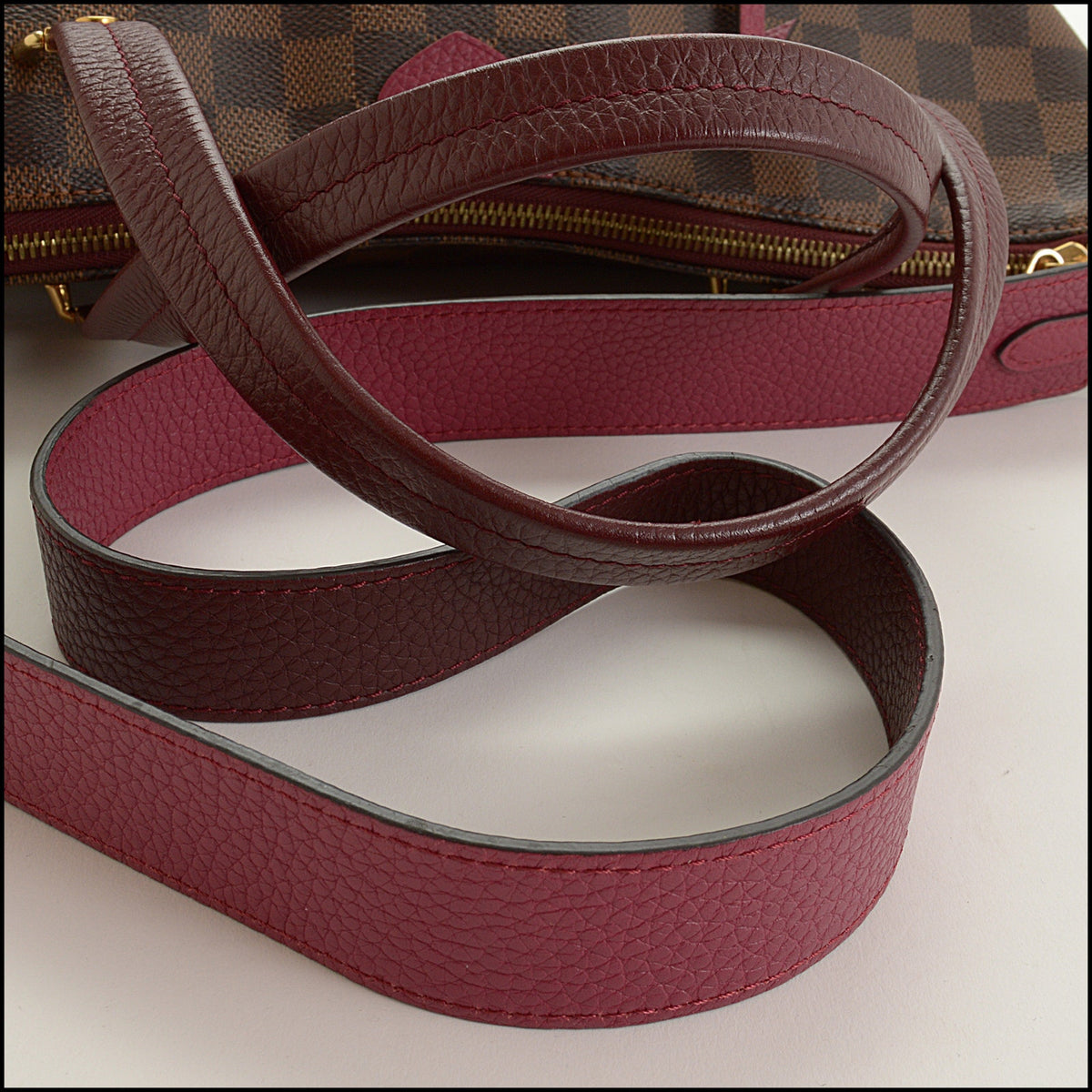 RDC15662 LOUIS VUITTON 2017 Damier Ebene Hyde Park Bag