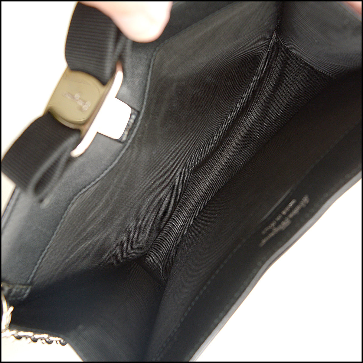 RDC15628 FERRAGAMO Black Patent Miss Vara Bow Clutch Bag