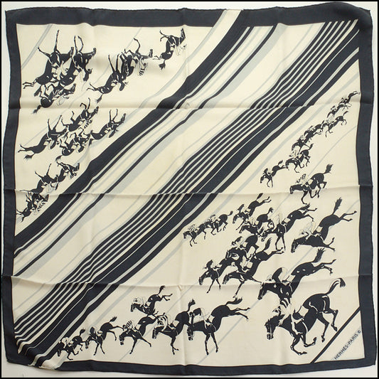 RDC15457 HERMES Vintage 1982 Black and White "Les Courses" Horse Racing Silk Scarf 90cm