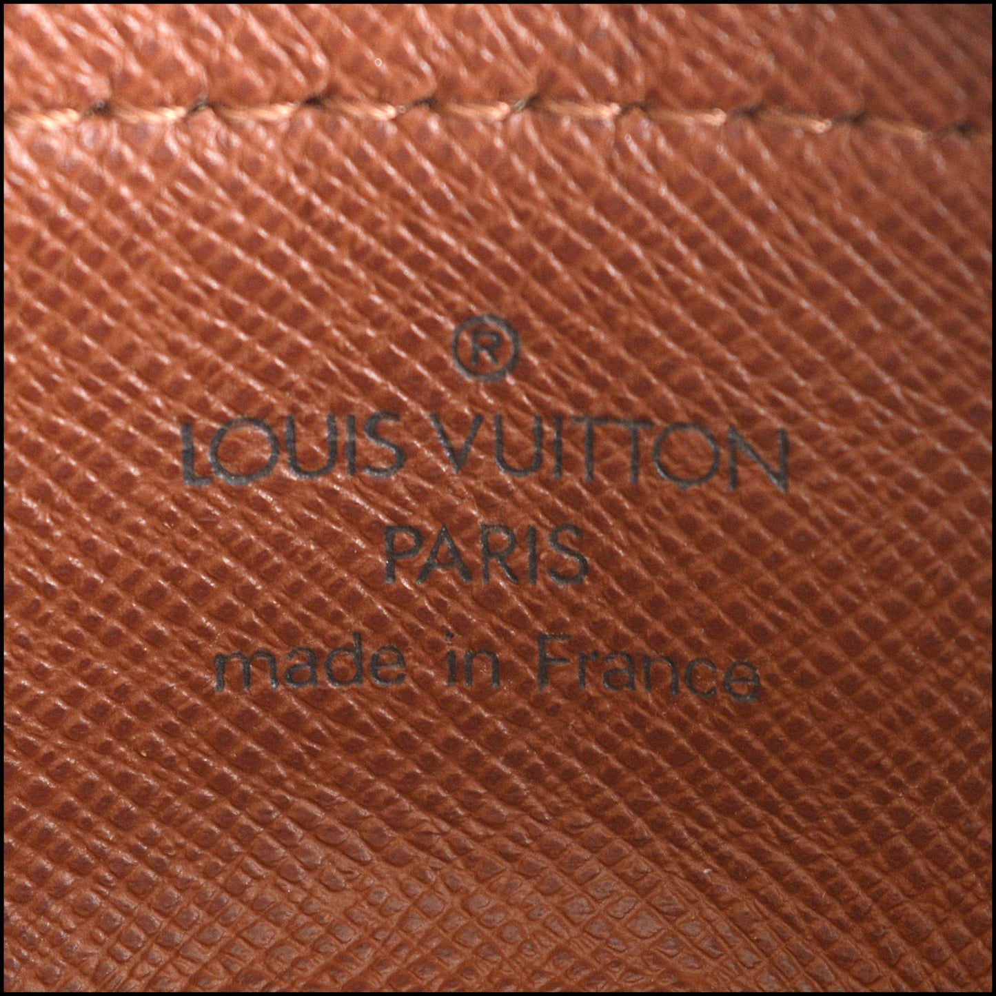 RDC14851 LOUIS VUITTON LV Monogram Mini Papillon 19