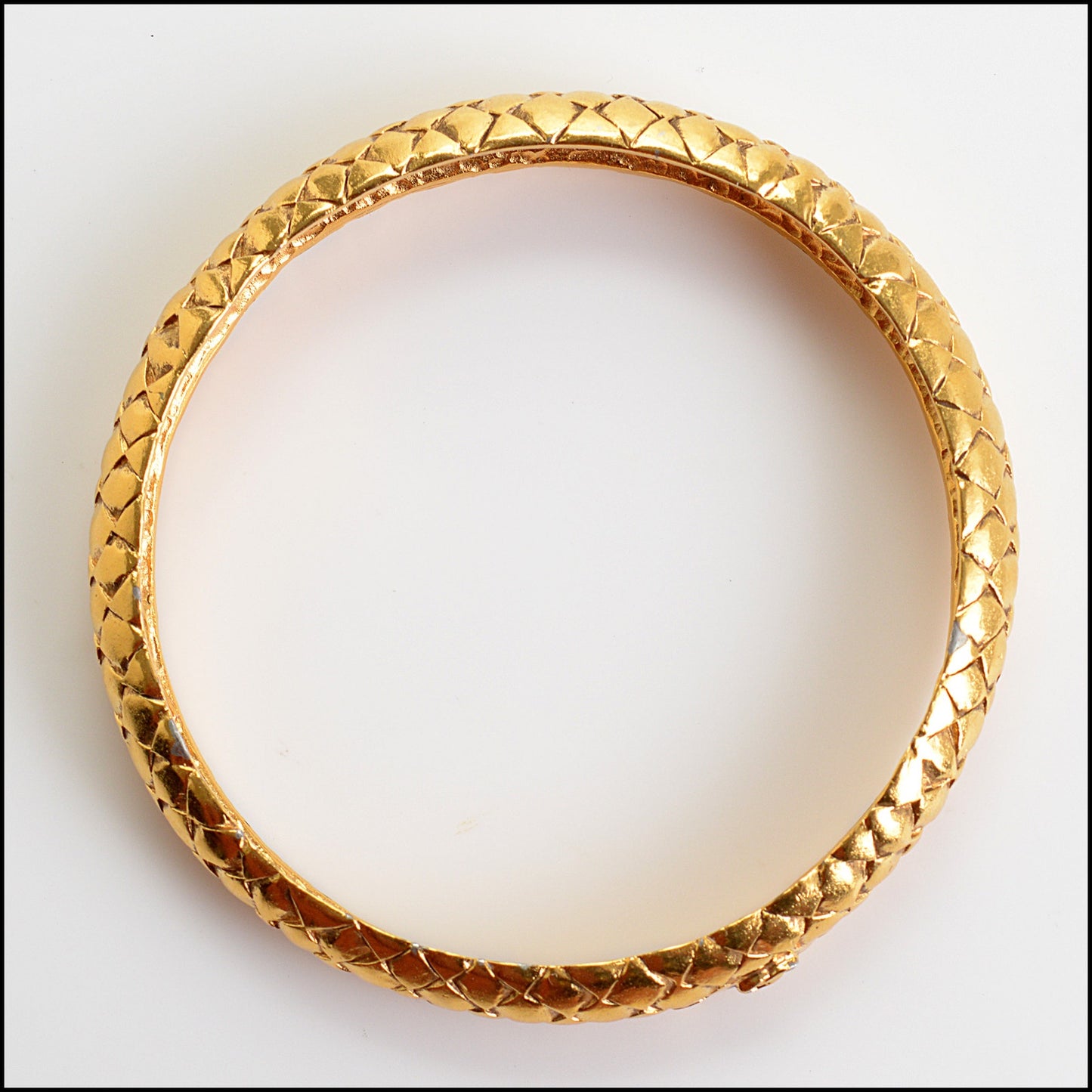RDC14271 Authentic CHANEL Vintage Golden Woven CC Bangle Bracelet