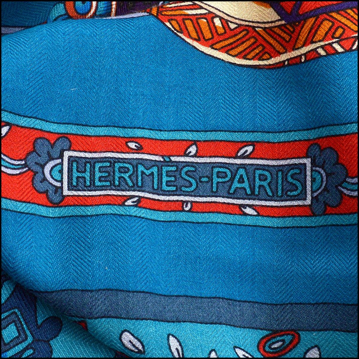 RDC15686 HERMES Violet/Blue/Multi ''Le Songe De La Licorne'' 140 Cashmere Shawl