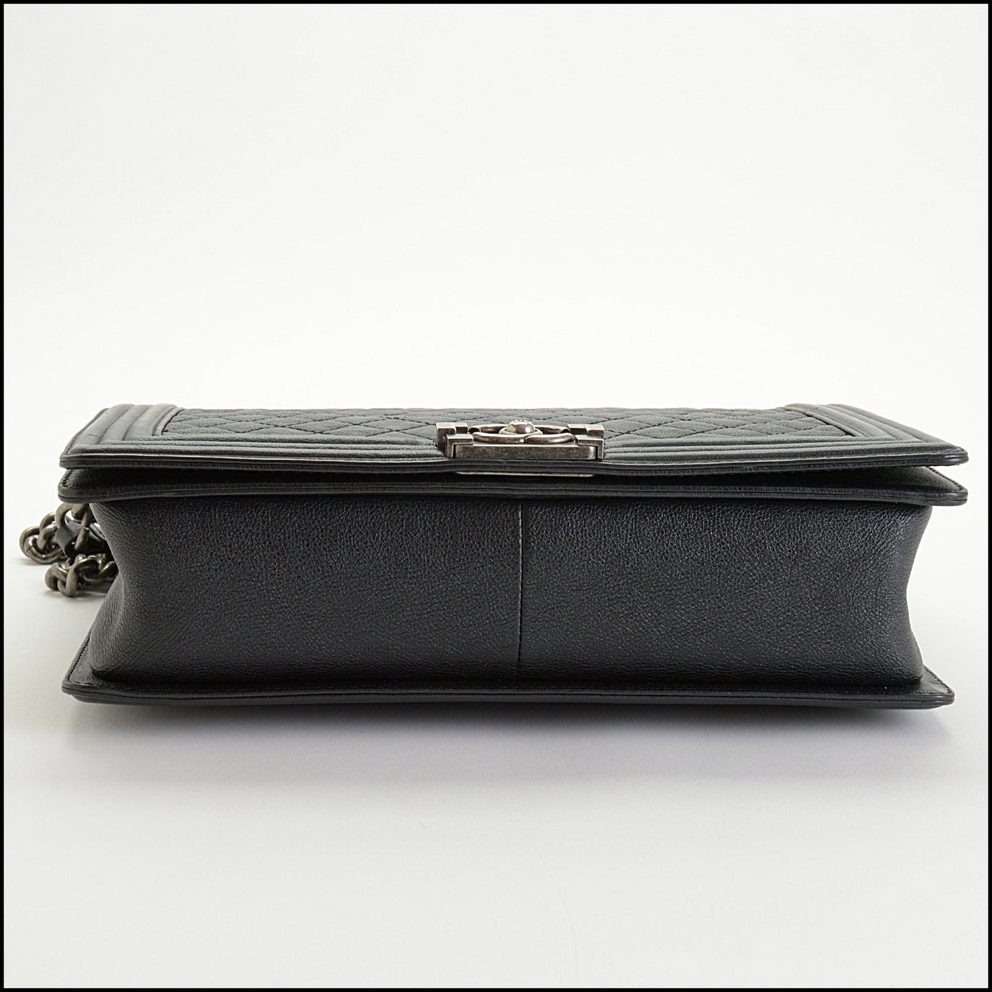 RDC15015 CHANEL '13-'14 Black Leather Quilted Large Boy Bag