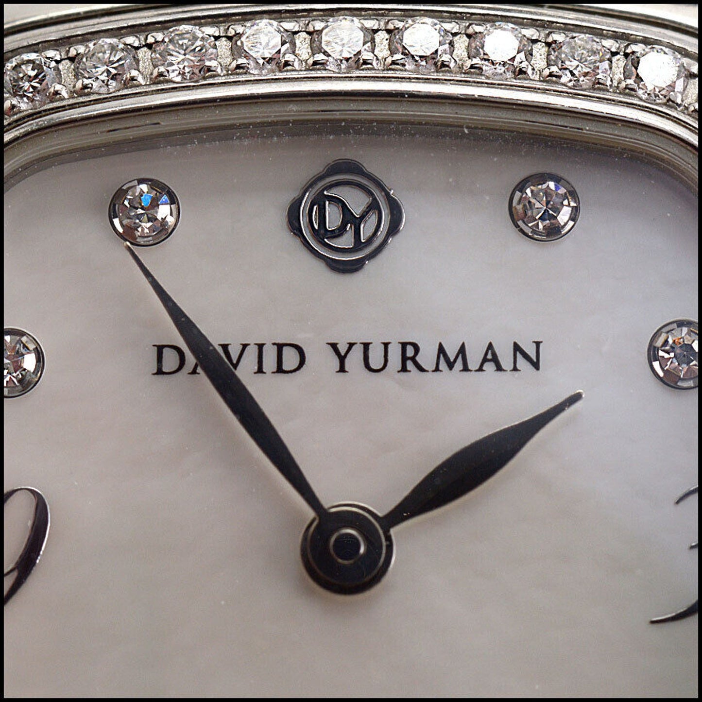 RDC13378 Authentic David Yurman Thoroughbred Mother of Pearl Diamond Cable Watch