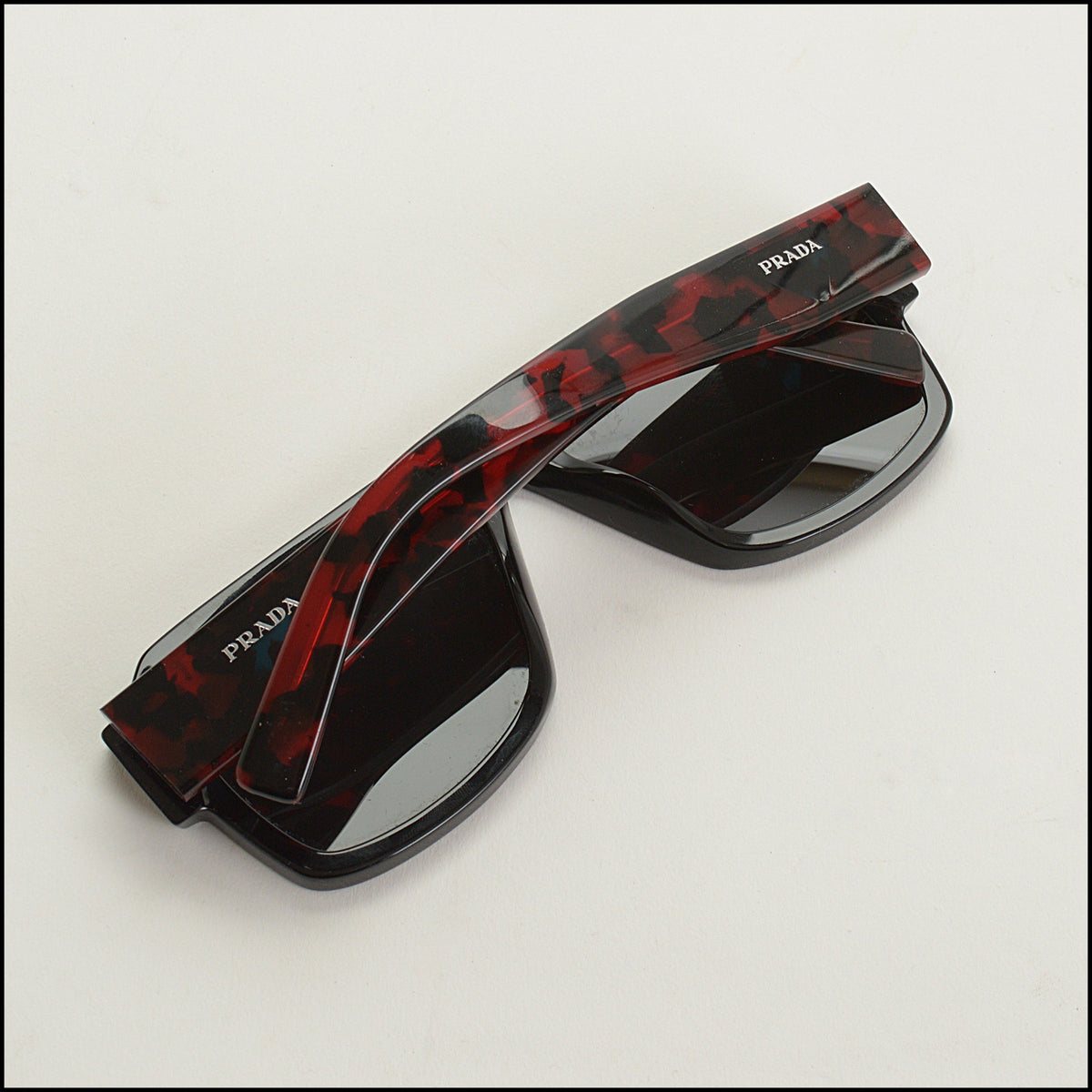 RDC15682 PRADA Red/Black Tortoiseshell Sunglasses SPR22Y