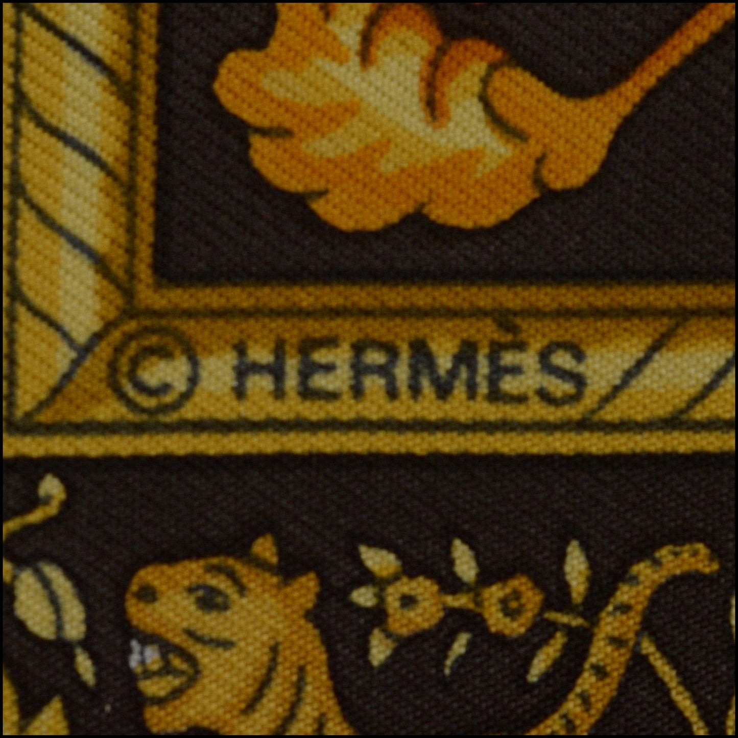 RDC15269 HERMES Dark Brown/Gold "Chasse en Inde" Silk Scarf 90cm