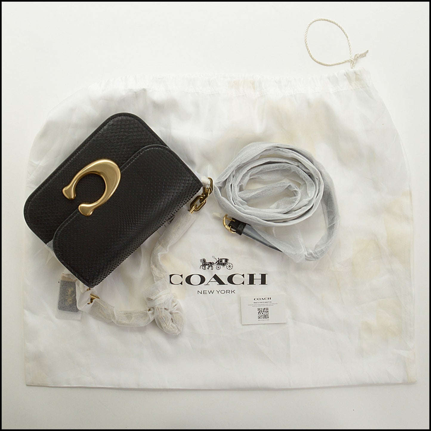 RDC15022 COACH Black Python Idol Crossbody Chain Strap Bag