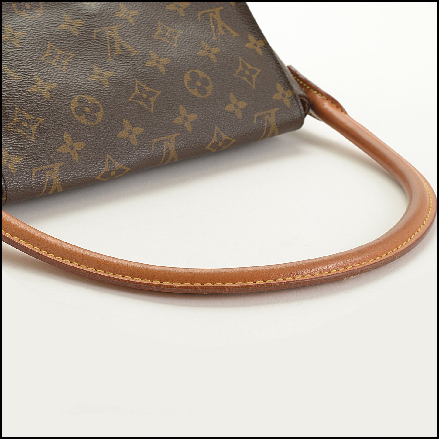 RDC15613 LOUIS VUITTON '02 LV Monogram Mini Looping Shoulder bag