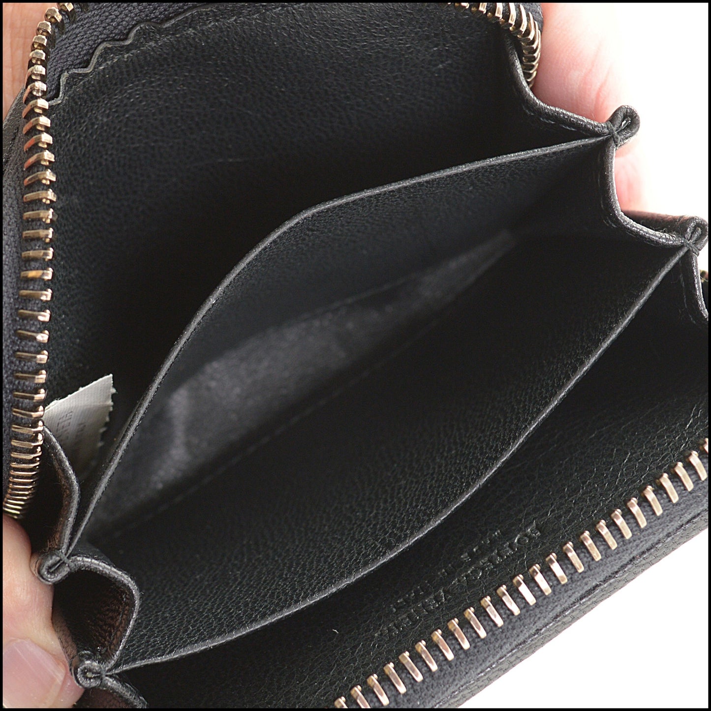 RDC14742 BOTTEGA VENETA Burgundy/Noir Trim Intrecciato Zipped Card Case Wallet