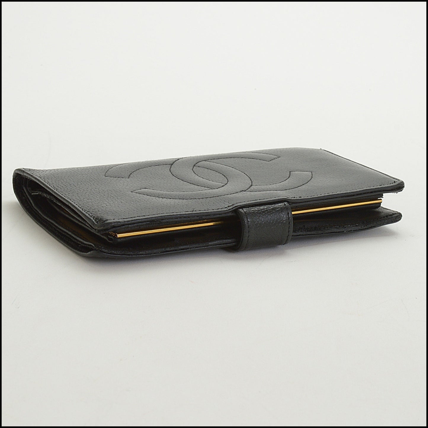 RDC14525 CHANEL '00-'02 Black Caviar Leather Timeless French Wallet