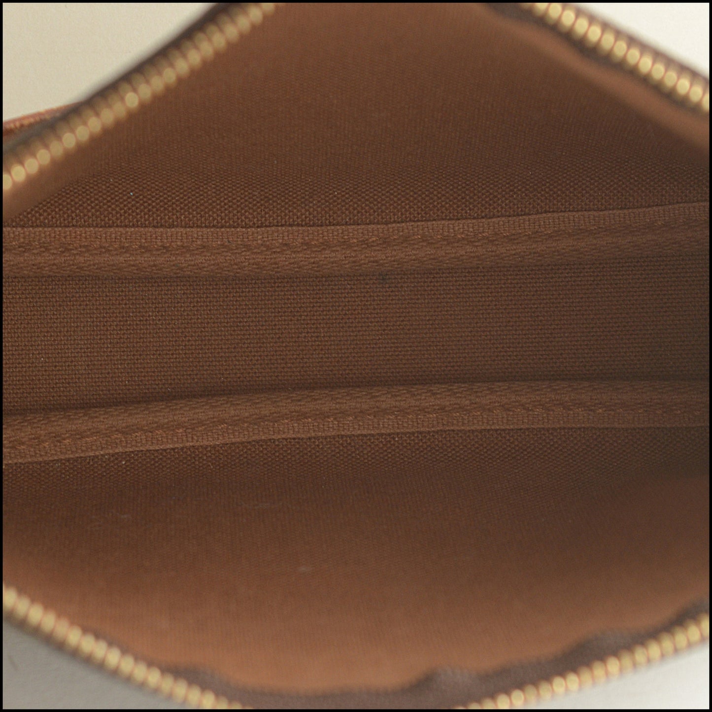 RDC15442 LOUIS VUITTON '00 Brown LV Monogram Canvas Pochette Accessoires Bag