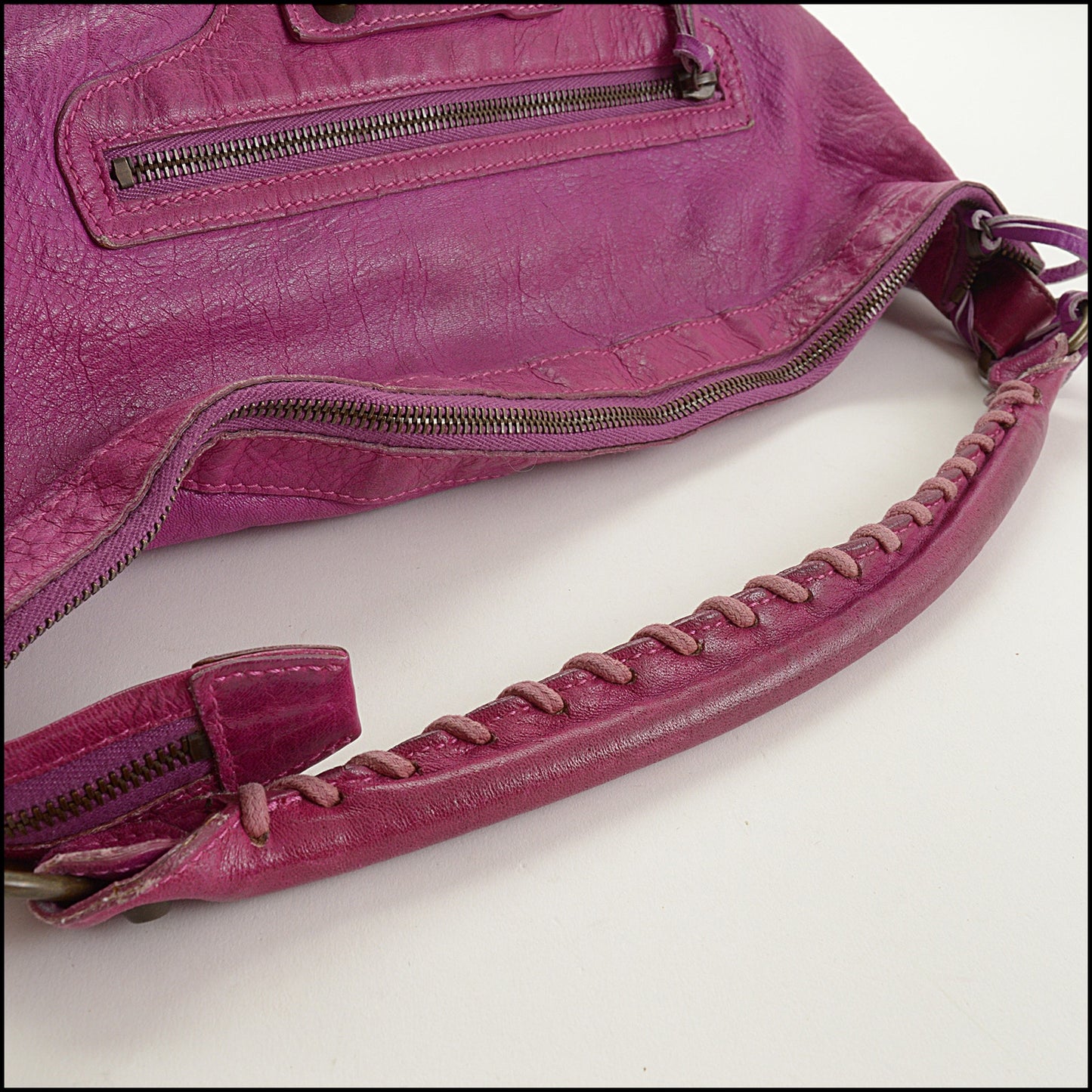 RDC15527 BALENCIAGA 2005 Magenta Pink/Purple Chevre Leather Day Hobo Bag