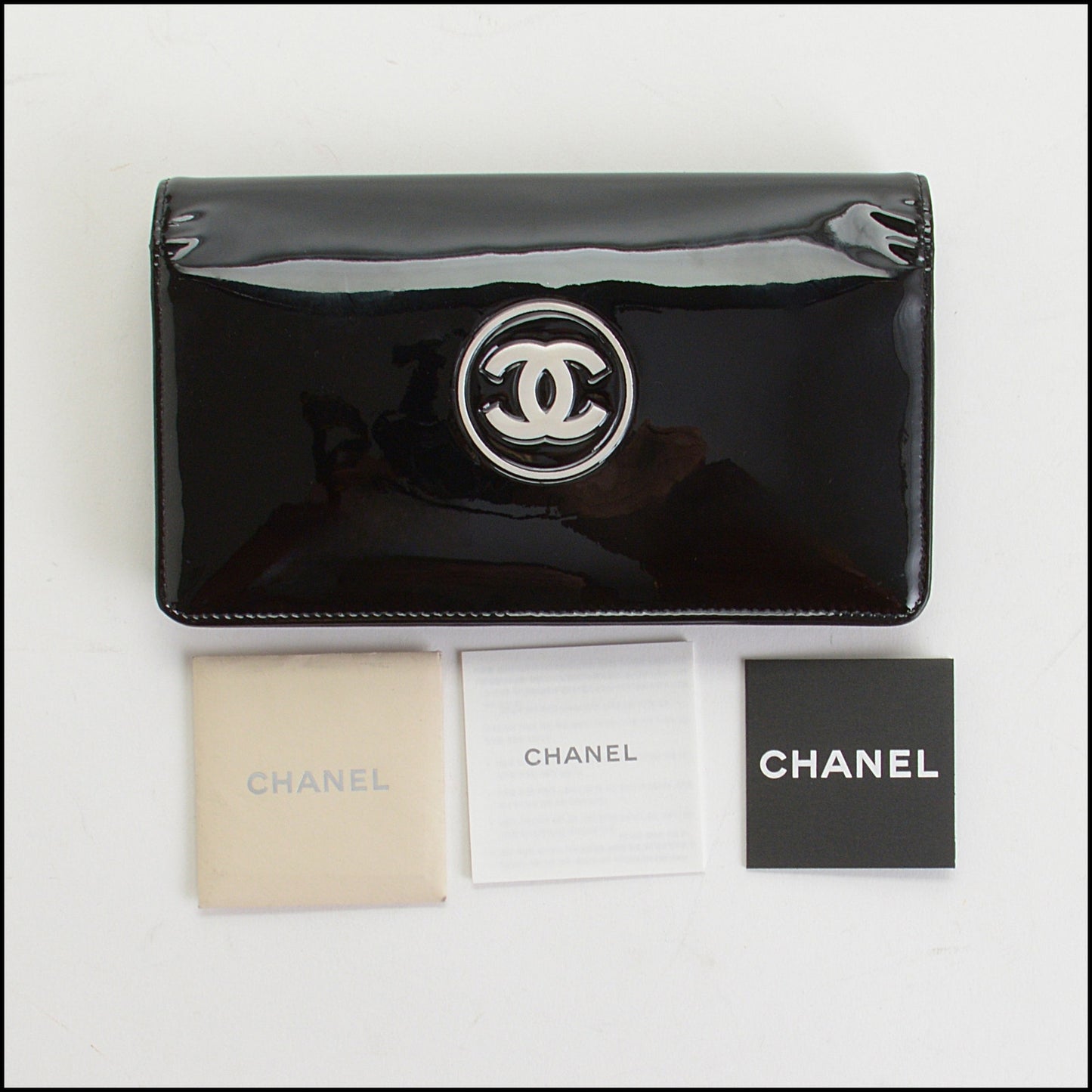 RDC14267 Authentic CHANEL Black Patent Leather White CC Logo Wallet