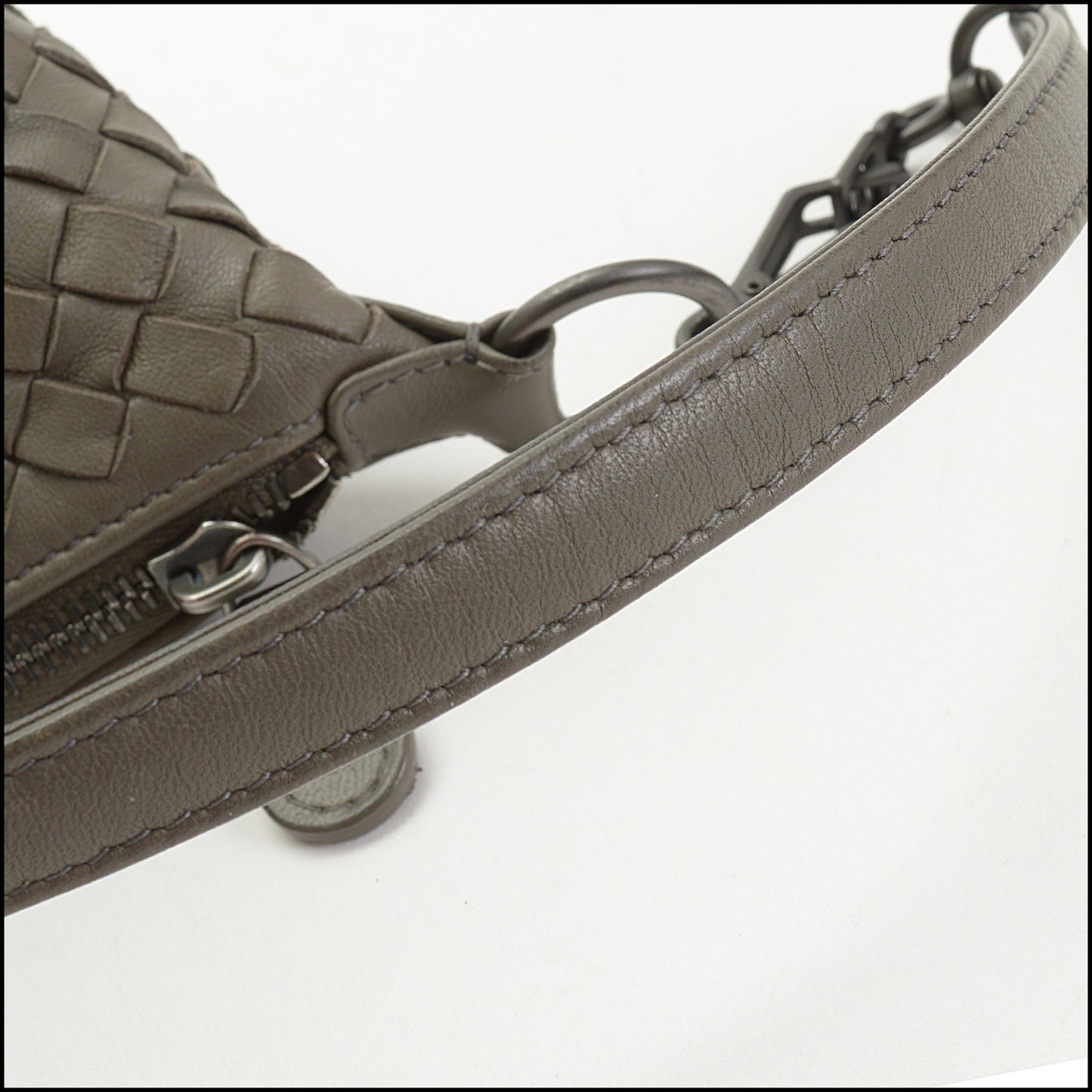 RDC14830 BOTTEGA VENETA Grey Intrecciato Small Shoulder Bag