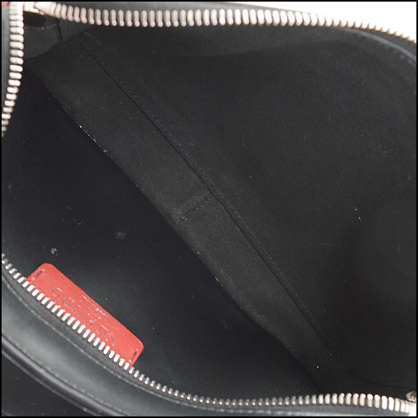 RDC14564 VALENTINO GARAVANI Black Leather VLTN Belt Bag