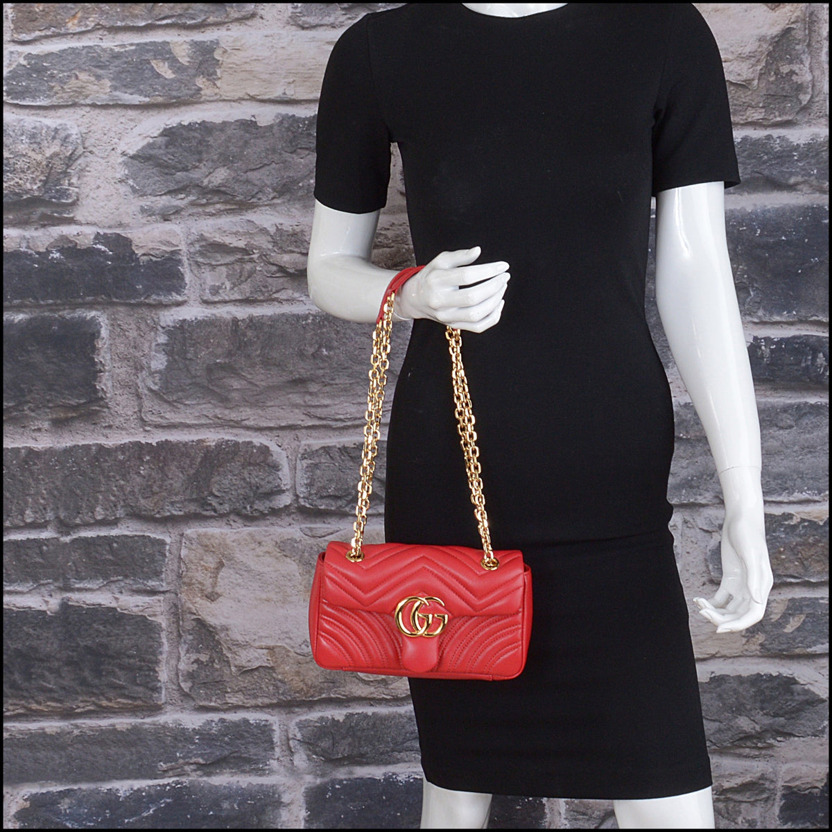 RDC15644 GUCCI Red Matalasse Leather GG Marmont Small Shoulder Bag